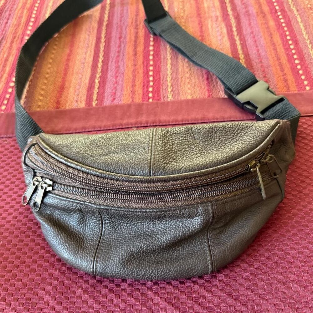 vintage granola boho brown pebbled leather fanny pack waist bag adjustable strap